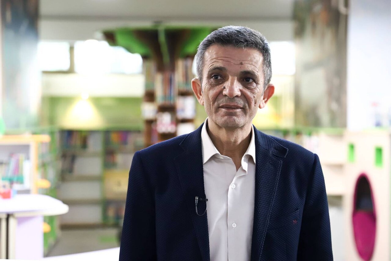 رئیس انجمن کتابخانه‌های ترکیه در دیدار با دبیرکل نهاد: فعالیت‌های کتابخانه‌های روستایی ایران حیرت‌برانگیز است